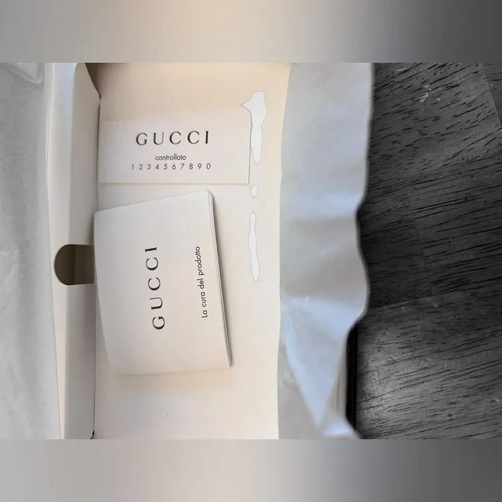 Gucci Iphone 8 Cellphone Case Cover NIB